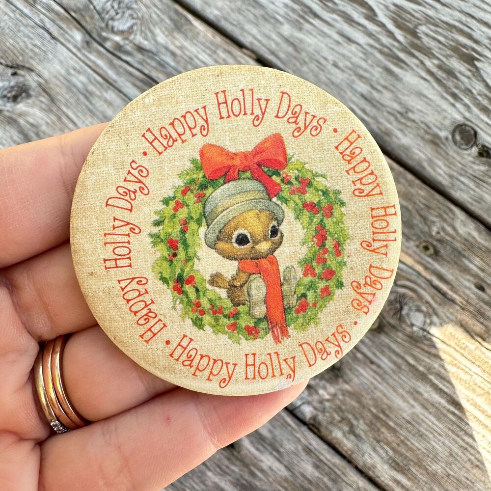 Vintage Jewelry Hallmark Happy Holly Days Pin